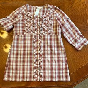 Flowy flannel pattern shirt with adjustable sleeve length